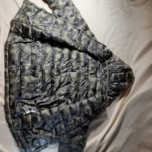 Manguun teens Camo Packpuff Down Jacket - Picture 9 of 10